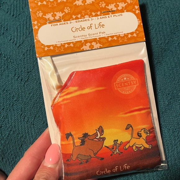 ✨Scent Pak✨ - Picture 2 of 2